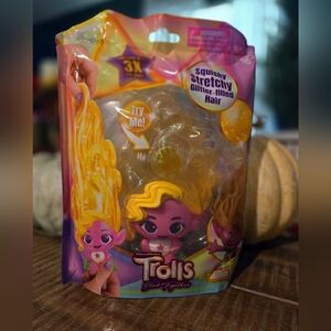 New DreamWorks Trolls Band Together Stretchy Hair Doll